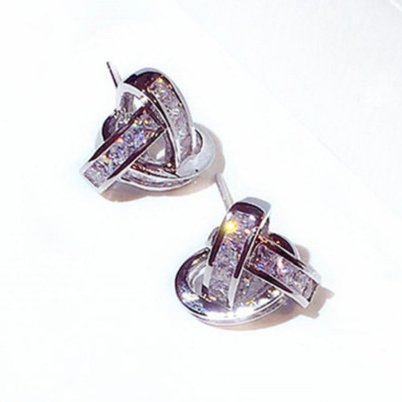 Sterling silver diamond earrings - Picture 3 of 7